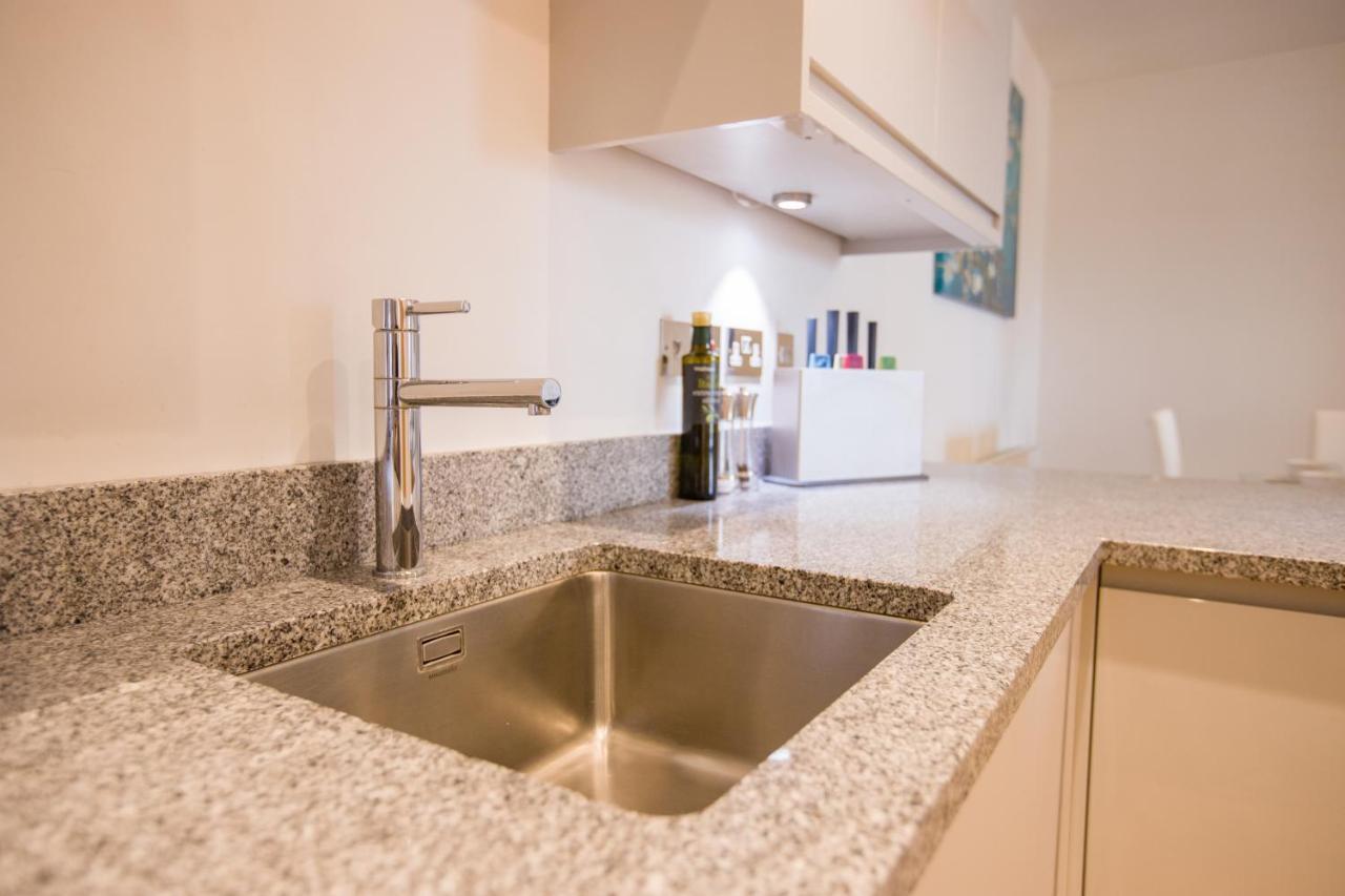 Urban Living'S ~ King Edward Luxury Apartments In The Heart Of Windsor Luaran gambar